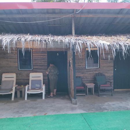Row House Long Beach 끄라비 외부 사진