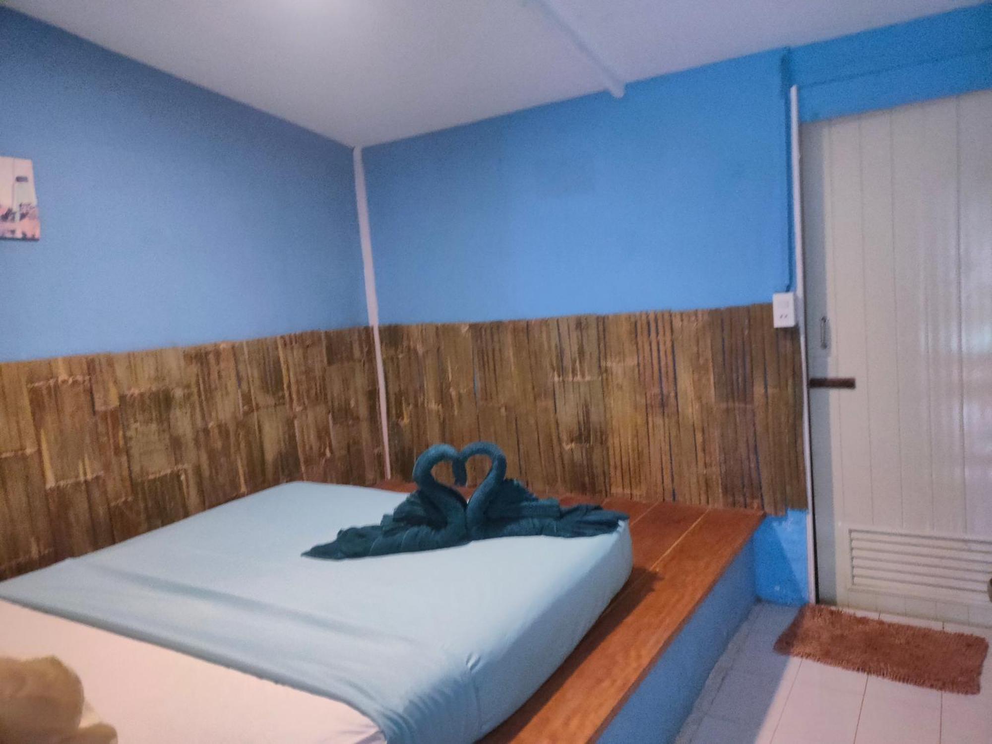 Row House Long Beach 끄라비 외부 사진